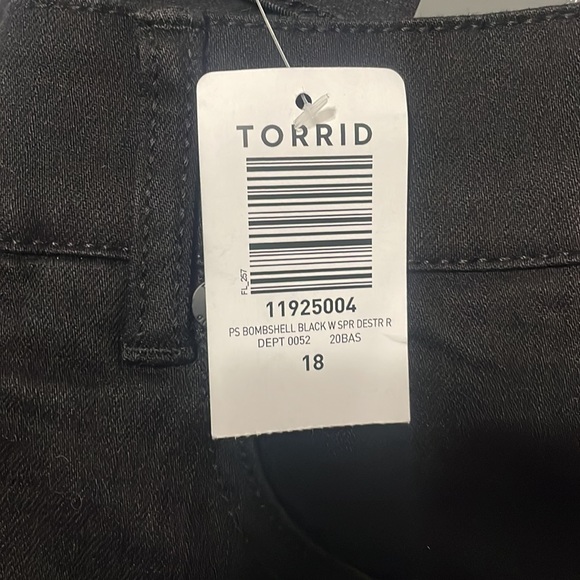 Torrid Bombshell Ripped Skinny Jeans 18R - Picture 5 of 6